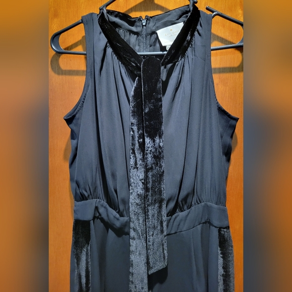 Kate Spade New York Black Sleeveless Bowtie-Neck Velvet Romper Jumpsuit Sz 6 - Picture 2 of 6